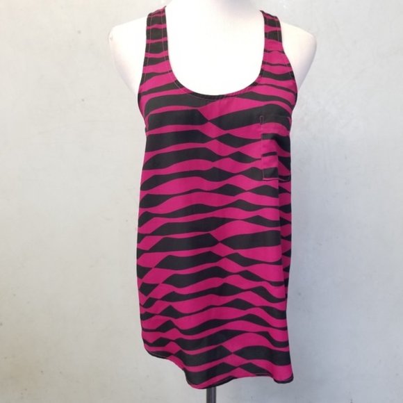 Aqua animal printed racer back top size S (S11) - Picture 2 of 6